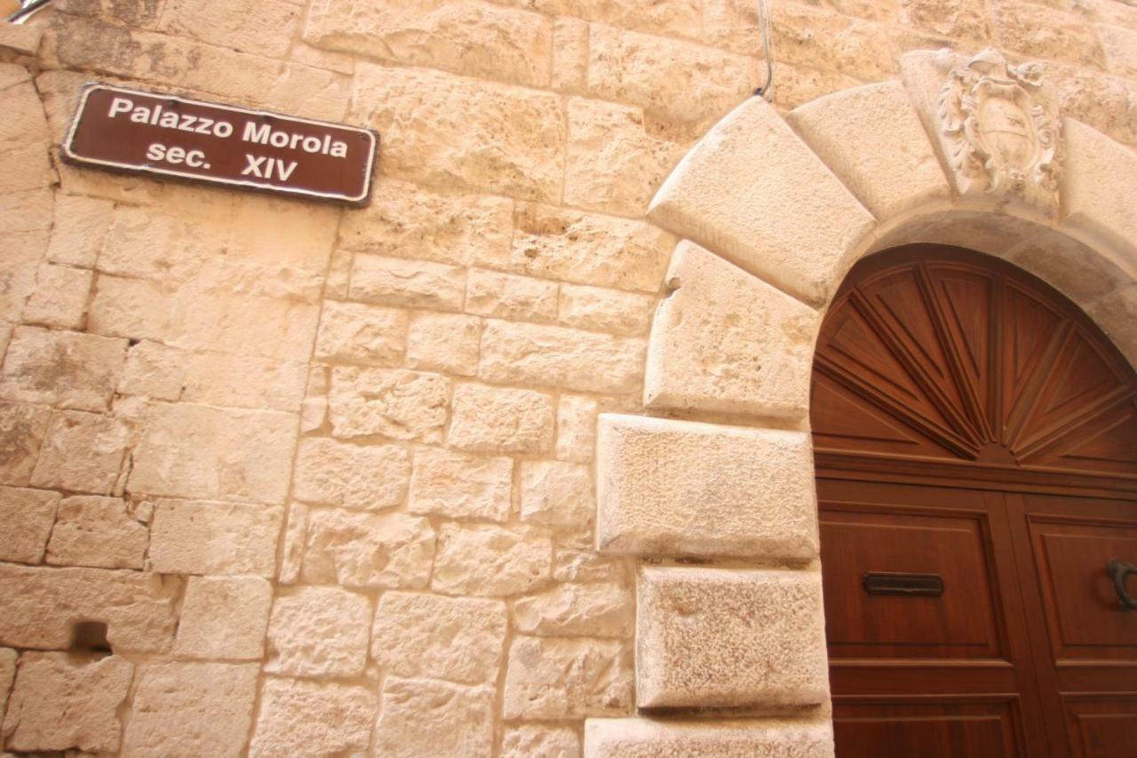 Palazzo Morola XIV Century Apartment Giovinazzo Exterior photo